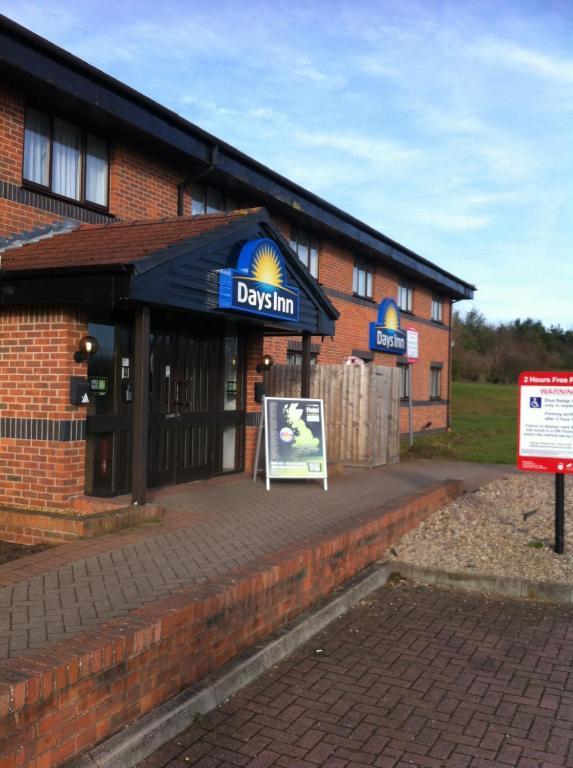 Days Inn Hotel Warwick South - Southbound M40 Ashorne Exteriör bild